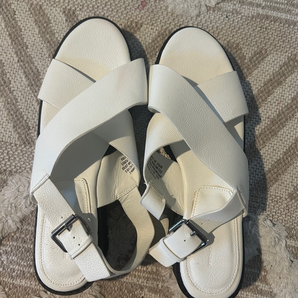 French Connection Rowan sandals - Picture 1 of 4
